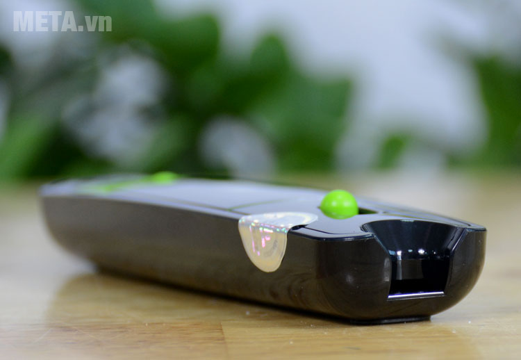Khe cắm USB máy đo đường huyết Uright TD4265