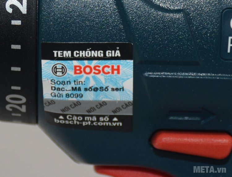 Máy khoan pin Bosch GSR 1440 Li với tem chống hàng già được in trực tiếp trên sản phẩm. Máy khoan pin Bosch GSR 1440 Li với tem chống hàng già được in trực tiếp trên sản phẩm.