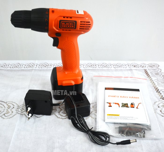 Máy khoan pin Black&Decker CD961 màu cam 