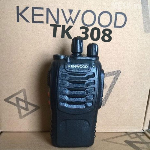 Bộ đàm Kenwood TK 308 có trọng lượng nhẹ gọn như chiếc điện thoại cầm tay